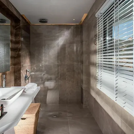 Made By The Sea 5 * Ligaria (Crete)